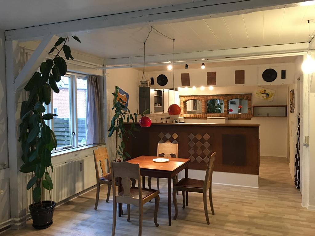 Studio apartment in Højer Eksteriør billede