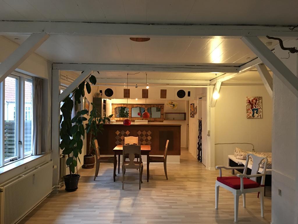 Studio apartment in Højer Eksteriør billede