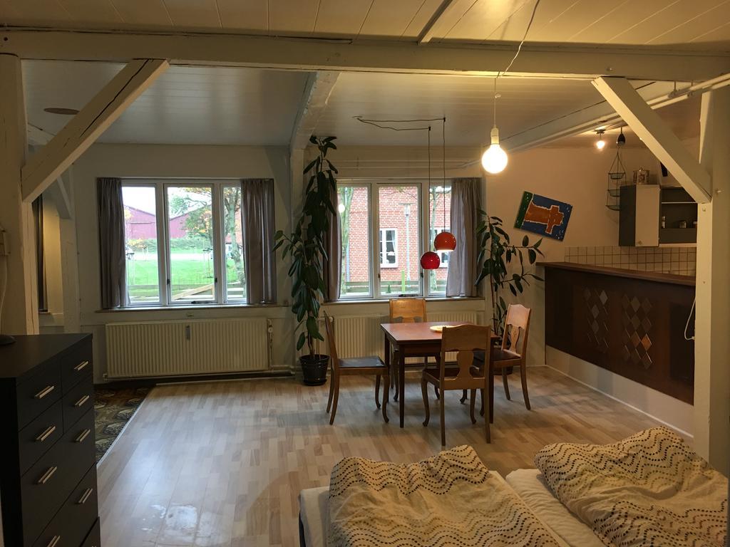 Studio apartment in Højer Eksteriør billede